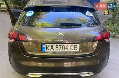 Хэтчбек Citroen DS4 2012 в 