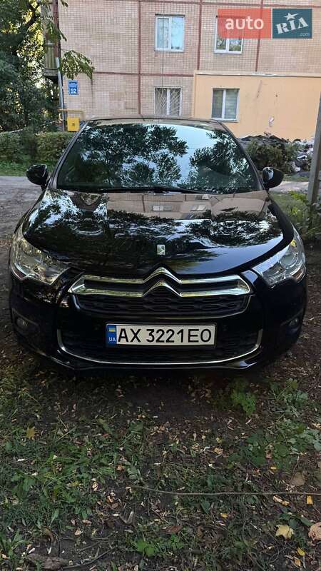 Citroen DS4 2011