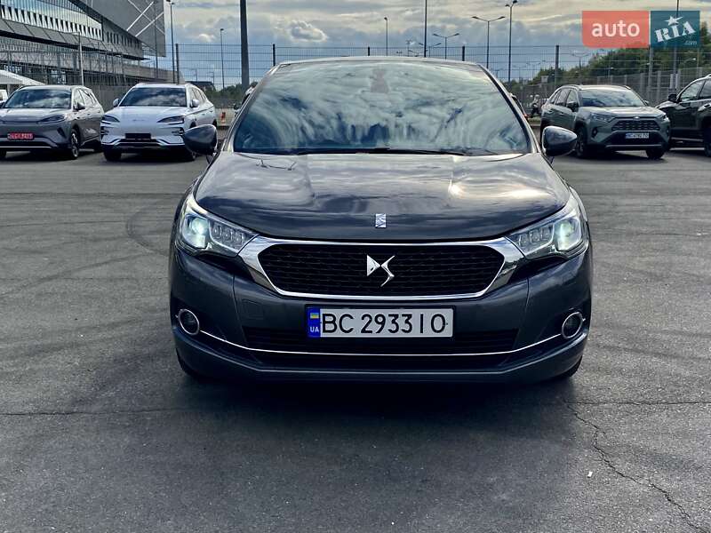 Хэтчбек Citroen DS4 2017 в Львове