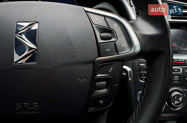 Хэтчбек Citroen DS4 2012 в 