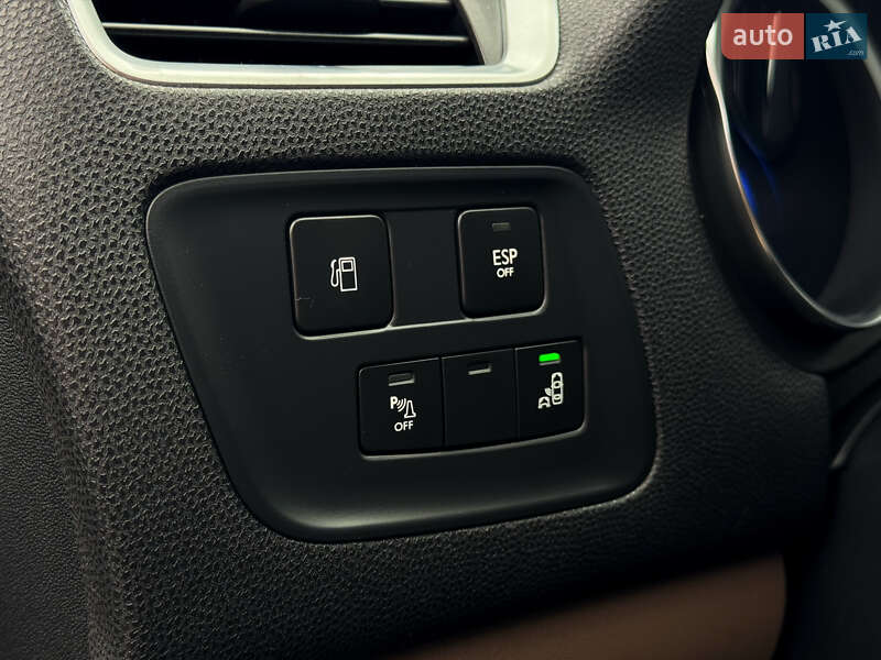 Хэтчбек Citroen DS4 2012 в Киеве фото 17 Хэтчбек Citroen DS4 2012 в Киеве