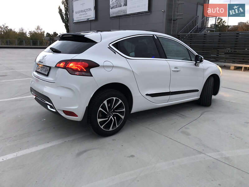 Хетчбек Citroen DS4 2014 в Києві