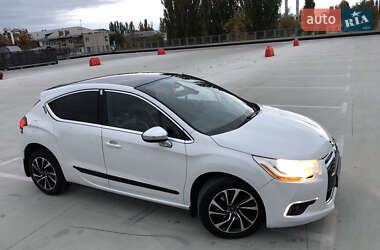 Хетчбек Citroen DS4 2014 в  фото 19 Хетчбек Citroen DS4 2014 в