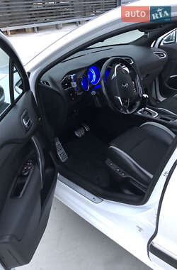 Хетчбек Citroen DS4 2014 в  фото 26 Хетчбек Citroen DS4 2014 в
