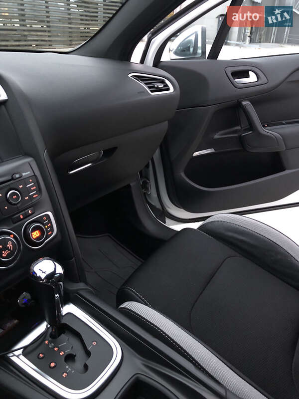 Хетчбек Citroen DS4 2014 в Києві