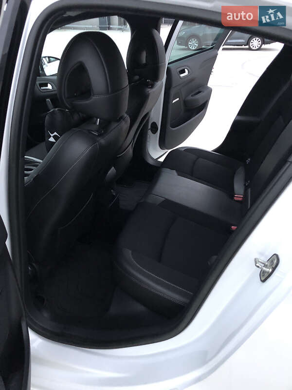 Хетчбек Citroen DS4 2014 в Києві