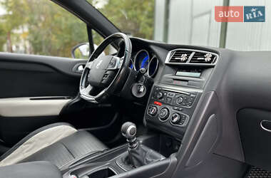 Хэтчбек Citroen DS4 2011 в 