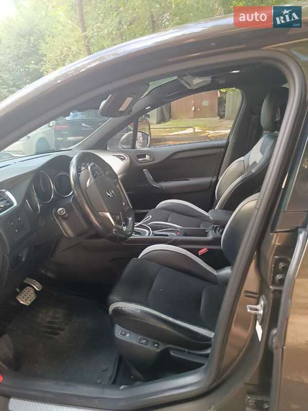 Хетчбек Citroen DS4 2013 в Києві