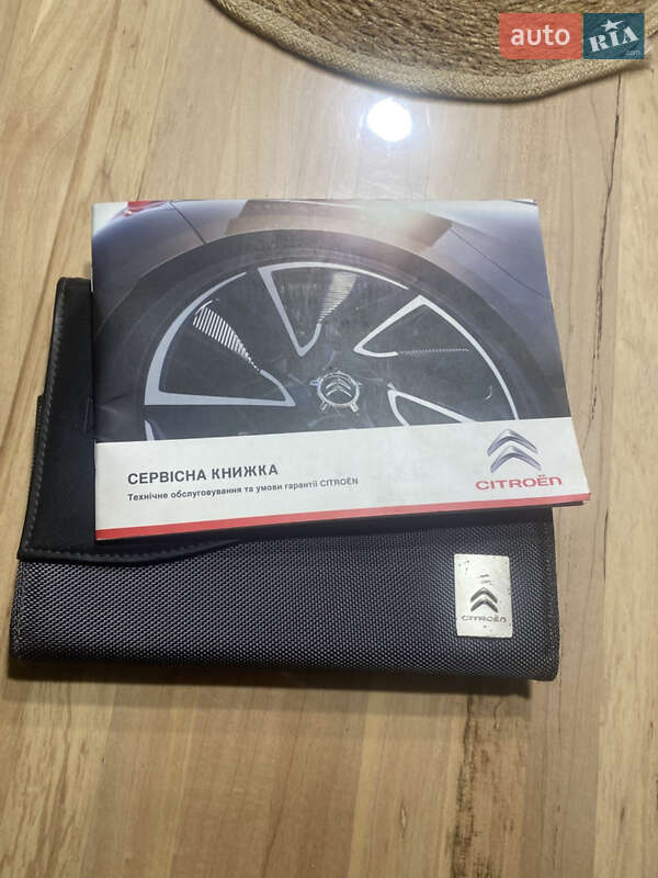 Хетчбек Citroen DS4 2012 в Краснограді