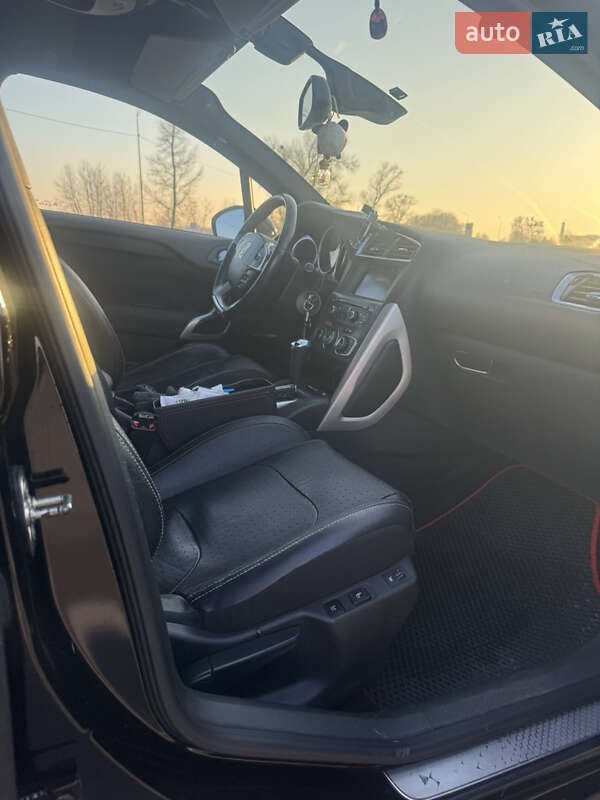 Хэтчбек Citroen DS4 2012 в Ромнах