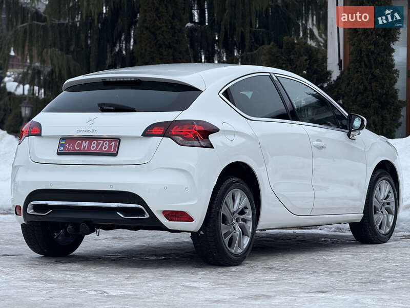 Хетчбек Citroen DS4 2012 в Стрию