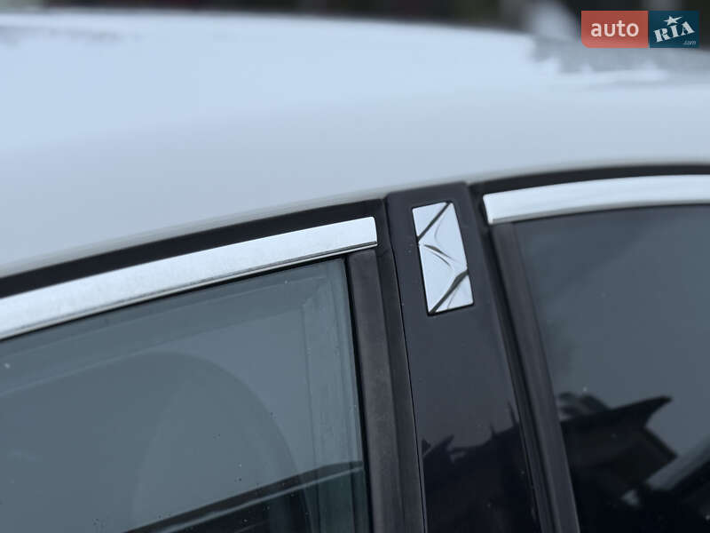 Хетчбек Citroen DS4 2012 в Стрию