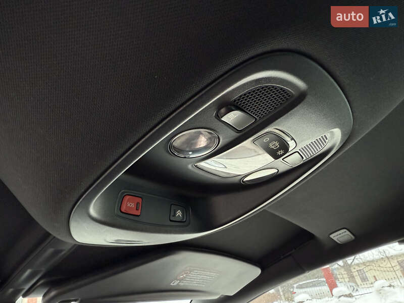 Хетчбек Citroen DS4 2012 в Стрию