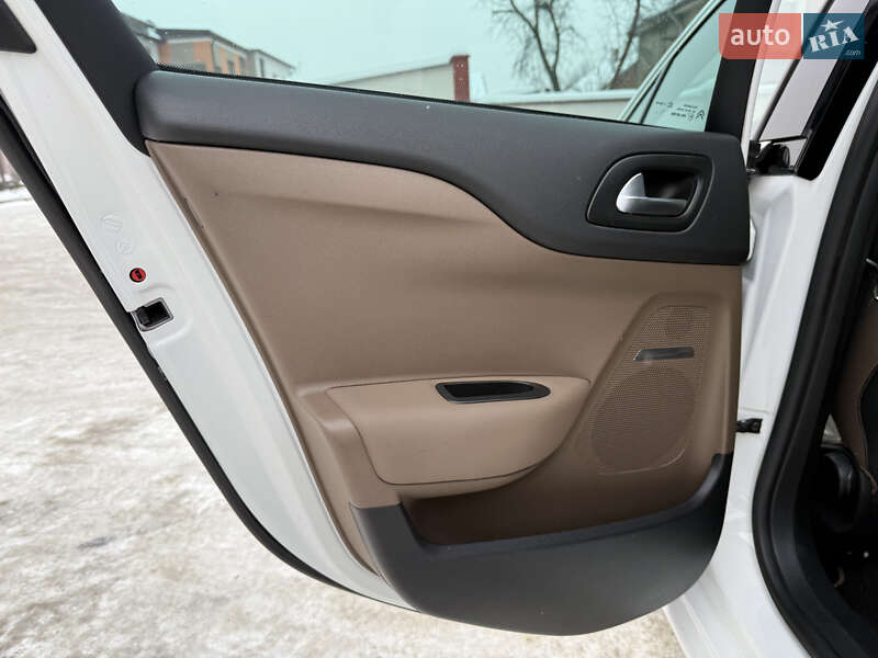 Хетчбек Citroen DS4 2012 в Стрию