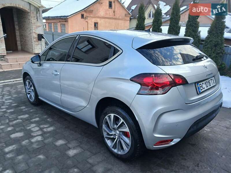 Хэтчбек Citroen DS4 2011 в Львове