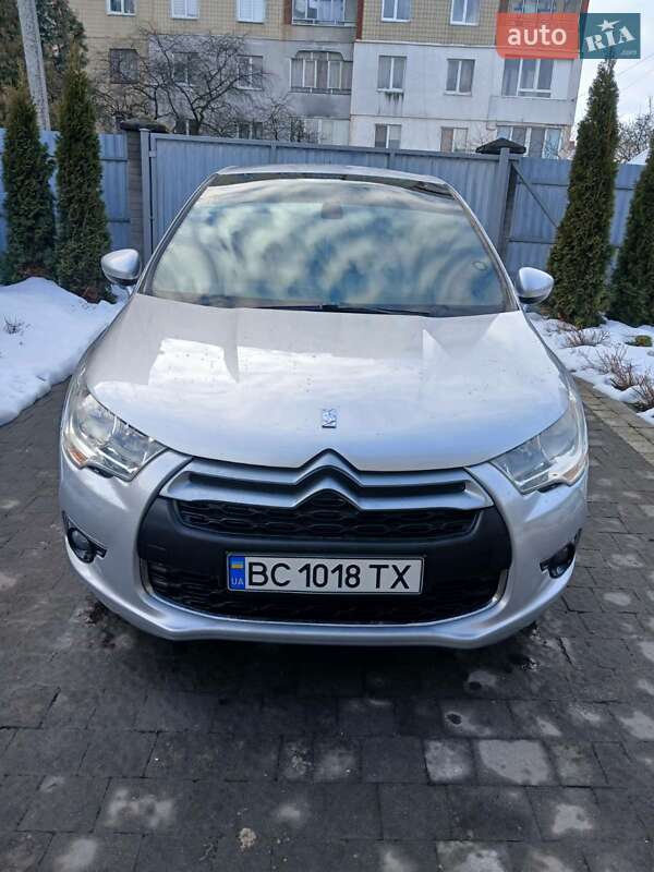 Хэтчбек Citroen DS4 2011 в Львове