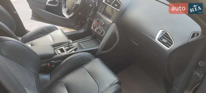 Хетчбек Citroen DS4 2012 в Черкасах