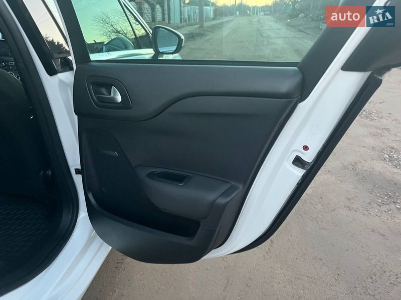 Хэтчбек Citroen DS4 2013 в Первомайске