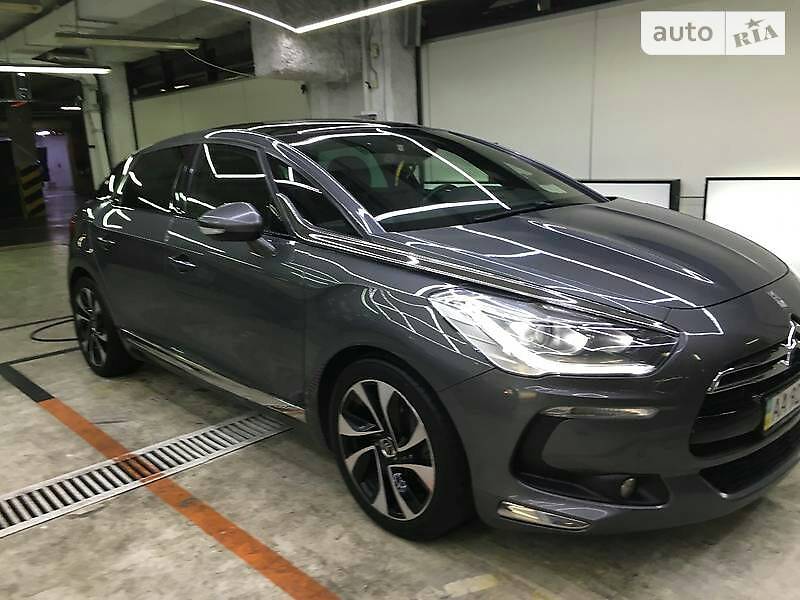 Хэтчбек Citroen DS5 2013 в Киеве