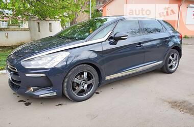 Хетчбек Citroen DS5 2014 в Чернівцях