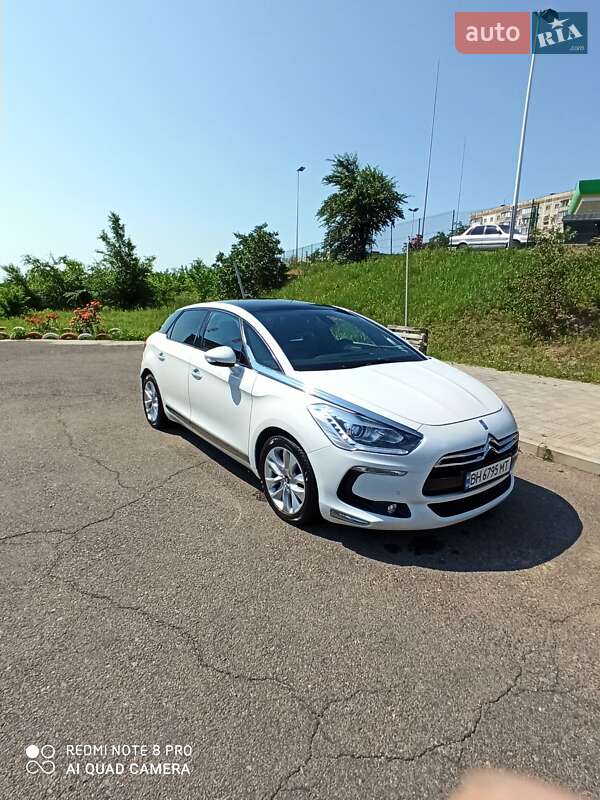 Хэтчбек Citroen DS5 2013 в Южном фото 5 Хэтчбек Citroen DS5 2013 в Южном