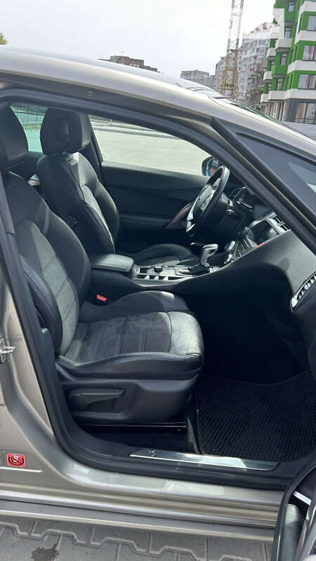 Хэтчбек Citroen DS5 2013 в Тернополе фото 15 Хэтчбек Citroen DS5 2013 в Тернополе