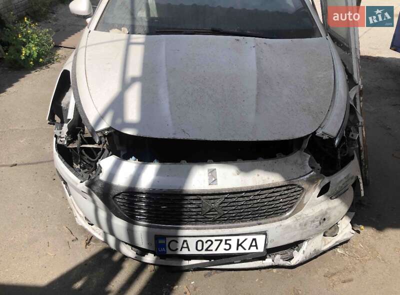 Хетчбек Citroen DS5 2015 в Черкасах фото 2 Хетчбек Citroen DS5 2015 в Черкасах