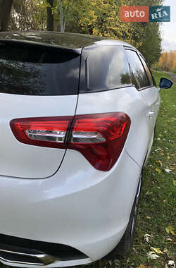 Хетчбек Citroen DS5 2013 в 