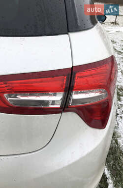 Хетчбек Citroen DS5 2013 в 