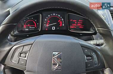 Хэтчбек Citroen DS5 2013 в 