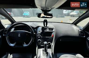 Хэтчбек Citroen DS5 2014 в 