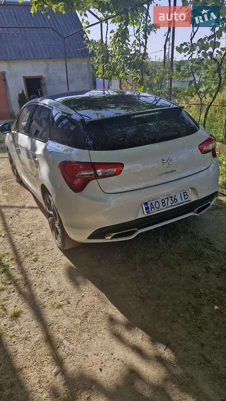 Citroen DS5 2012