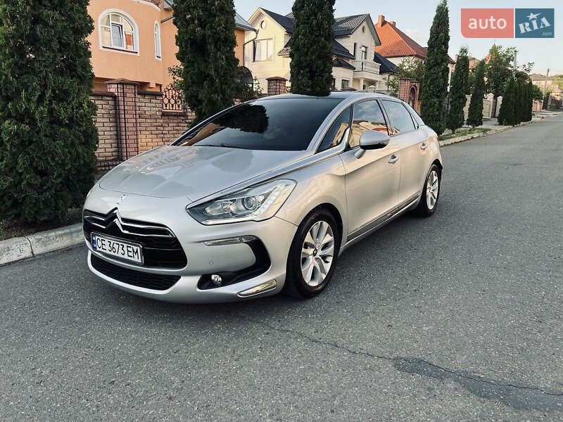 Хэтчбек Citroen DS5 2013 в Сторожинце