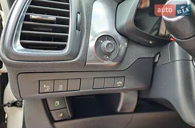 Хэтчбек Citroen DS5 2012 в 
