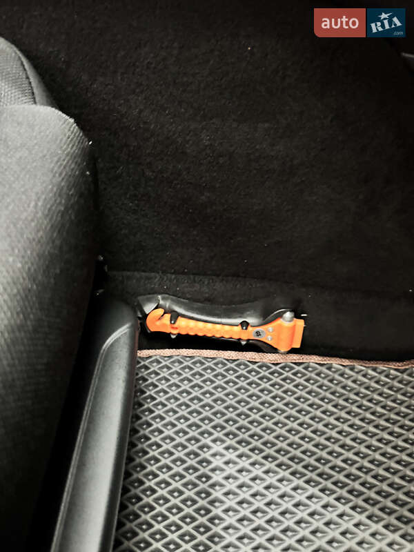 Хэтчбек Citroen DS5 2013 в Киеве