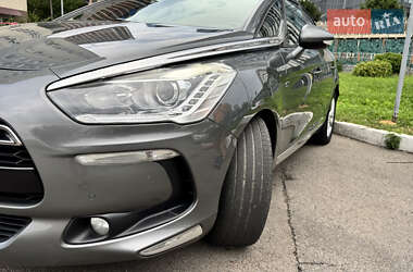 Хэтчбек Citroen DS5 2013 в 