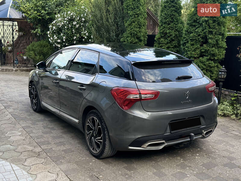Хэтчбек Citroen DS5 2012 в Тернополе