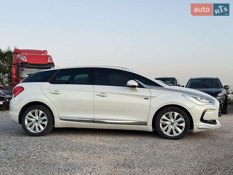 Хэтчбек Citroen DS5 2014 в Тернополе