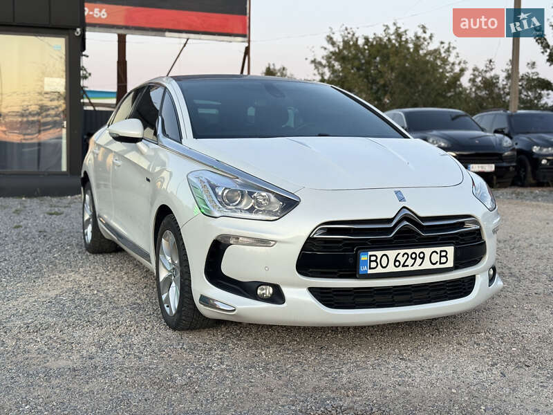 Хэтчбек Citroen DS5 2014 в Тернополе