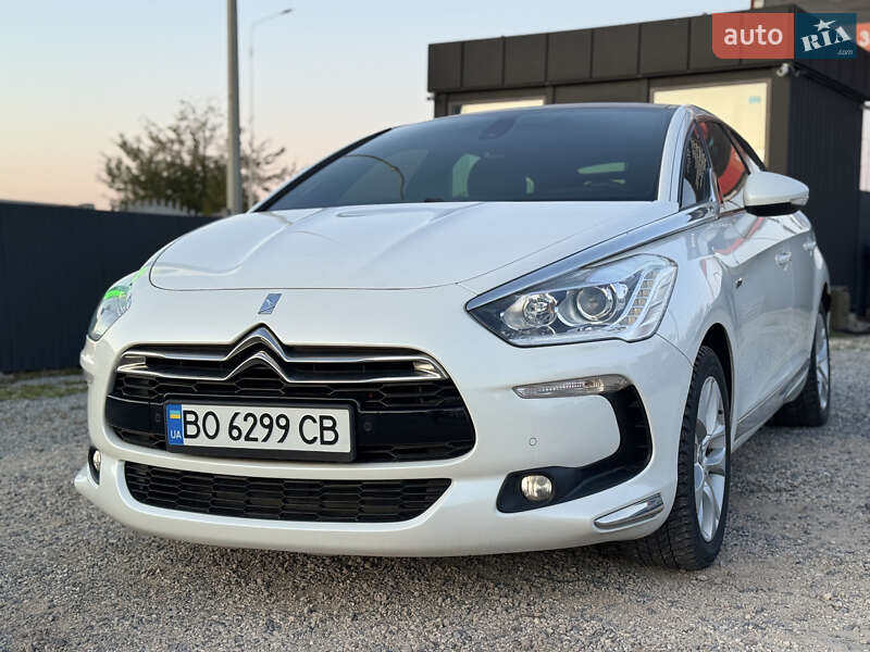 Хэтчбек Citroen DS5 2014 в Тернополе