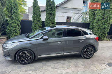 Хэтчбек Citroen DS5 2012 в 