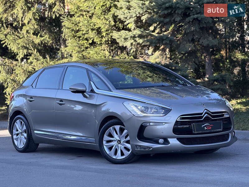 Хэтчбек Citroen DS5 2012 в Тернополе
