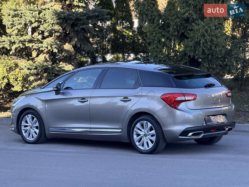 Хэтчбек Citroen DS5 2012 в Тернополе