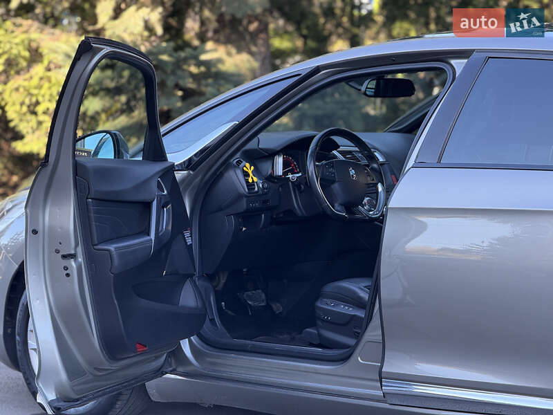 Хэтчбек Citroen DS5 2012 в Тернополе