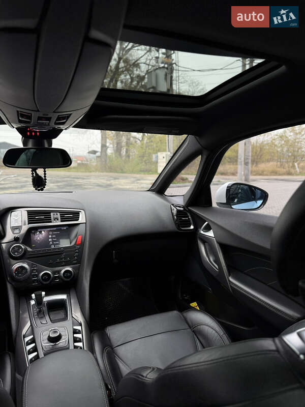Хэтчбек Citroen DS5 2012 в Киеве фото 31 Хэтчбек Citroen DS5 2012 в Киеве