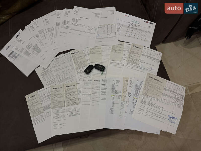 Хэтчбек Citroen DS5 2012 в Киеве фото 46 Хэтчбек Citroen DS5 2012 в Киеве