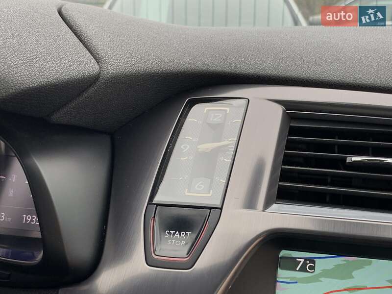 Хэтчбек Citroen DS5 2014 в Бердичеве фото 41 Хэтчбек Citroen DS5 2014 в Бердичеве