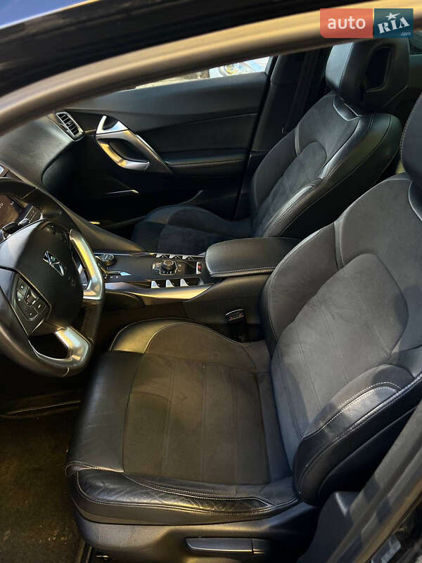 Хэтчбек Citroen DS5 2012 в Черновцах фото 16 Хэтчбек Citroen DS5 2012 в Черновцах