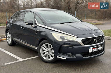 Хэтчбек Citroen DS5 2016 в Киеве