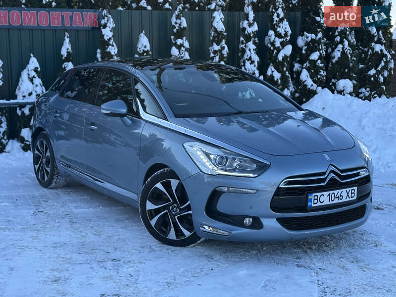 Хэтчбек Citroen DS5 2011 в Самборе